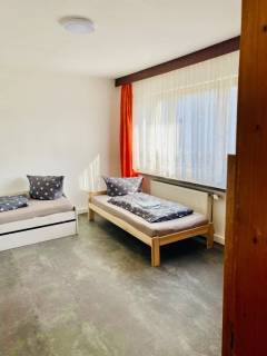 559419aa-1dd8-4b52-b379-9974f1b4cc94 Mittel.jpg